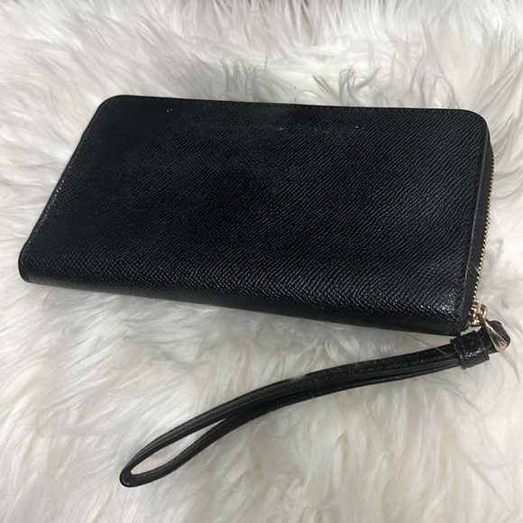 Coach Long Leather Zip Around Black Wristlet/Wallet - Picture 3 of 4